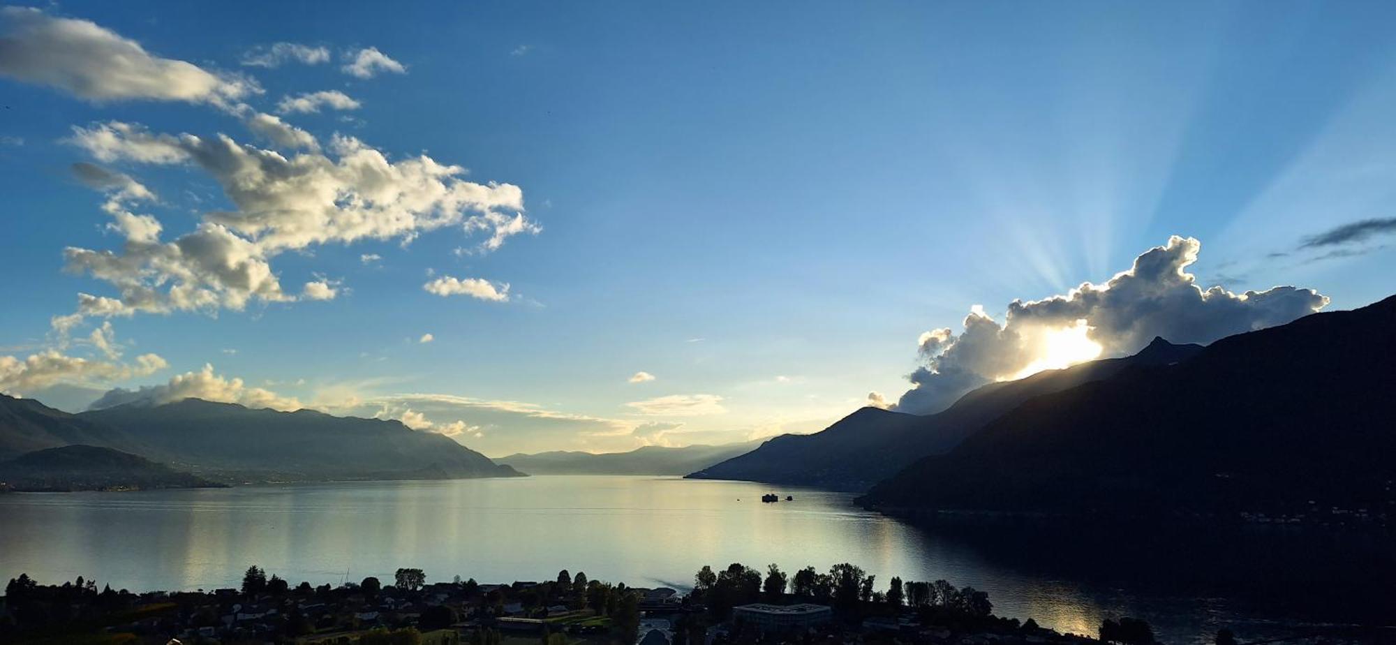 Sole & Lago-Lake Maccagno Bagian luar foto